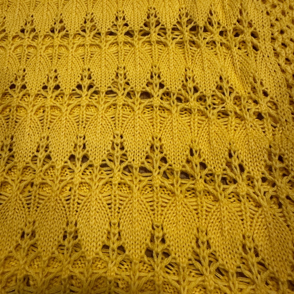 Regalia Yellow Ruffled Cropped Blouse - Picture 2 of 6